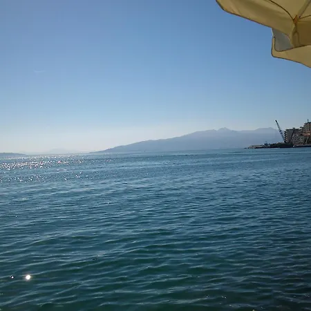 Eleni's * Sarandë